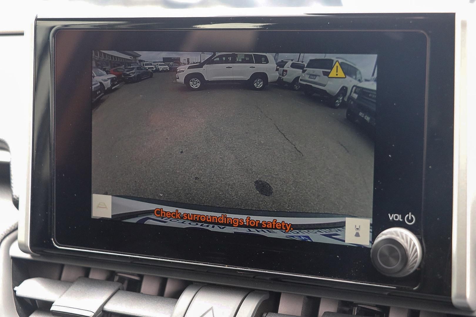 Toyota Rav4 image 3