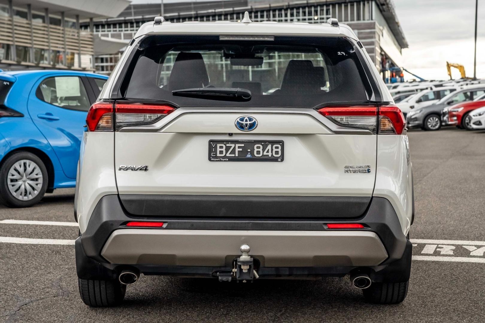 Toyota Rav4 image 4