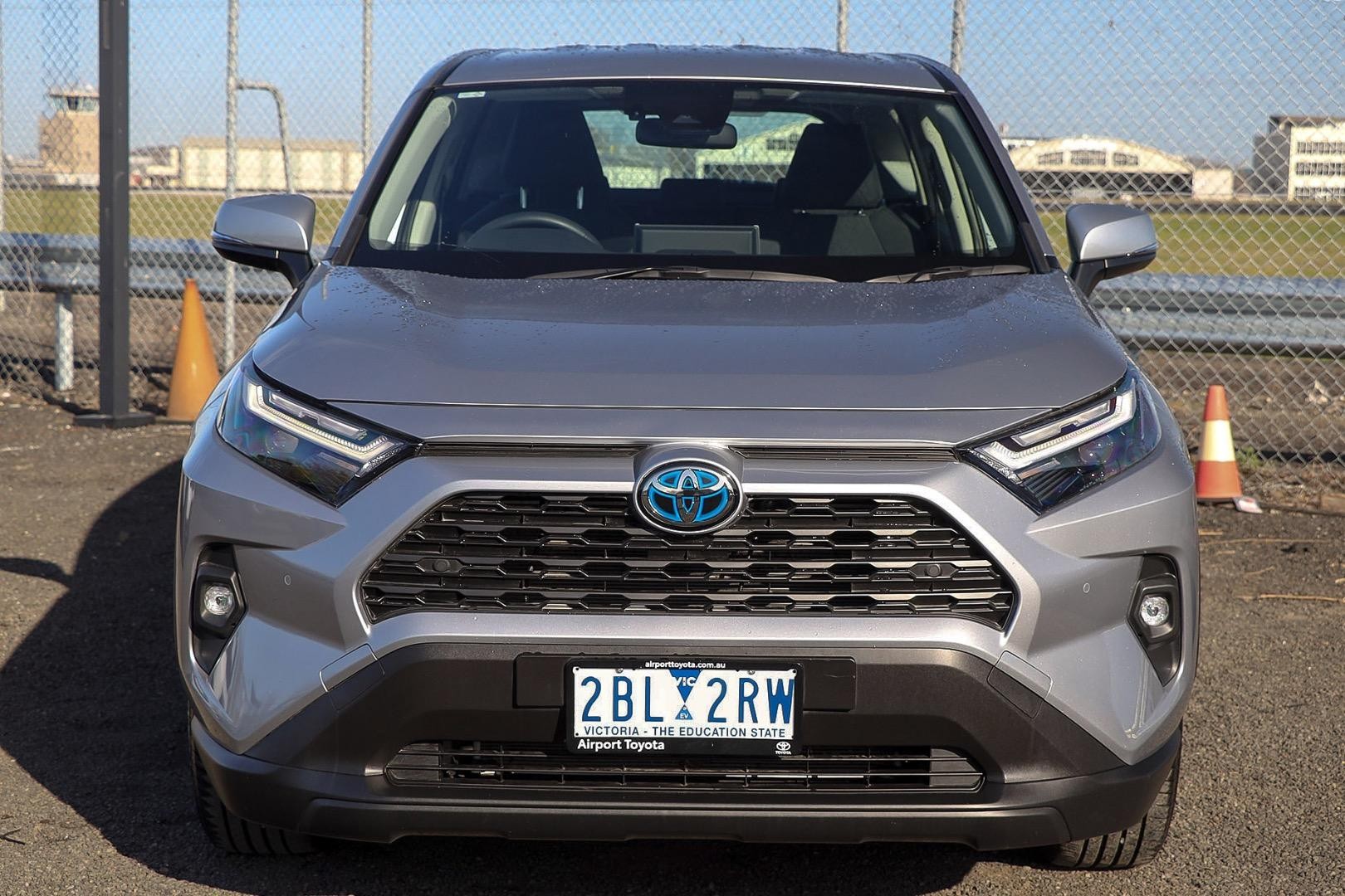 Toyota Rav4 image 3