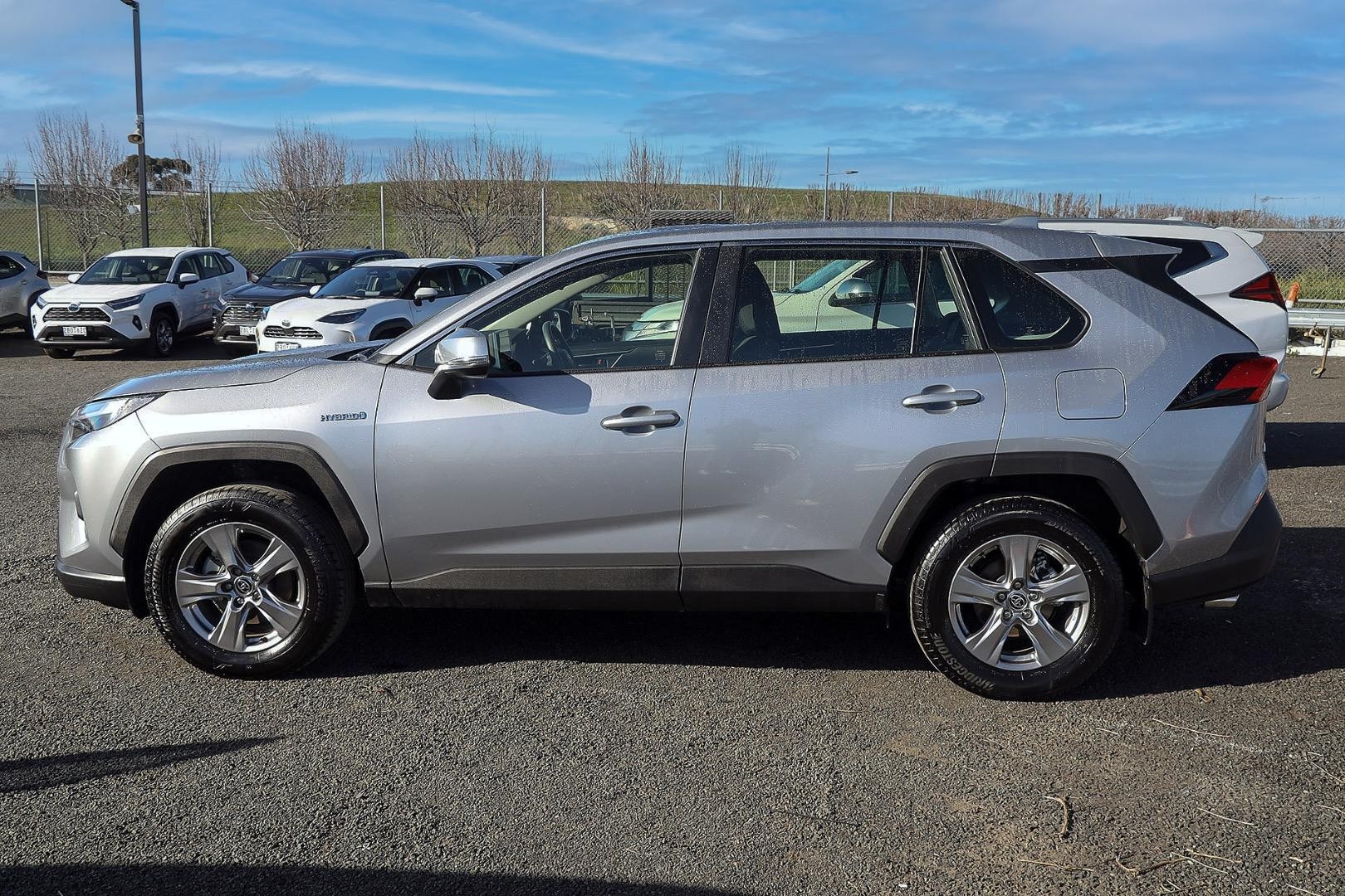 Toyota Rav4 image 4