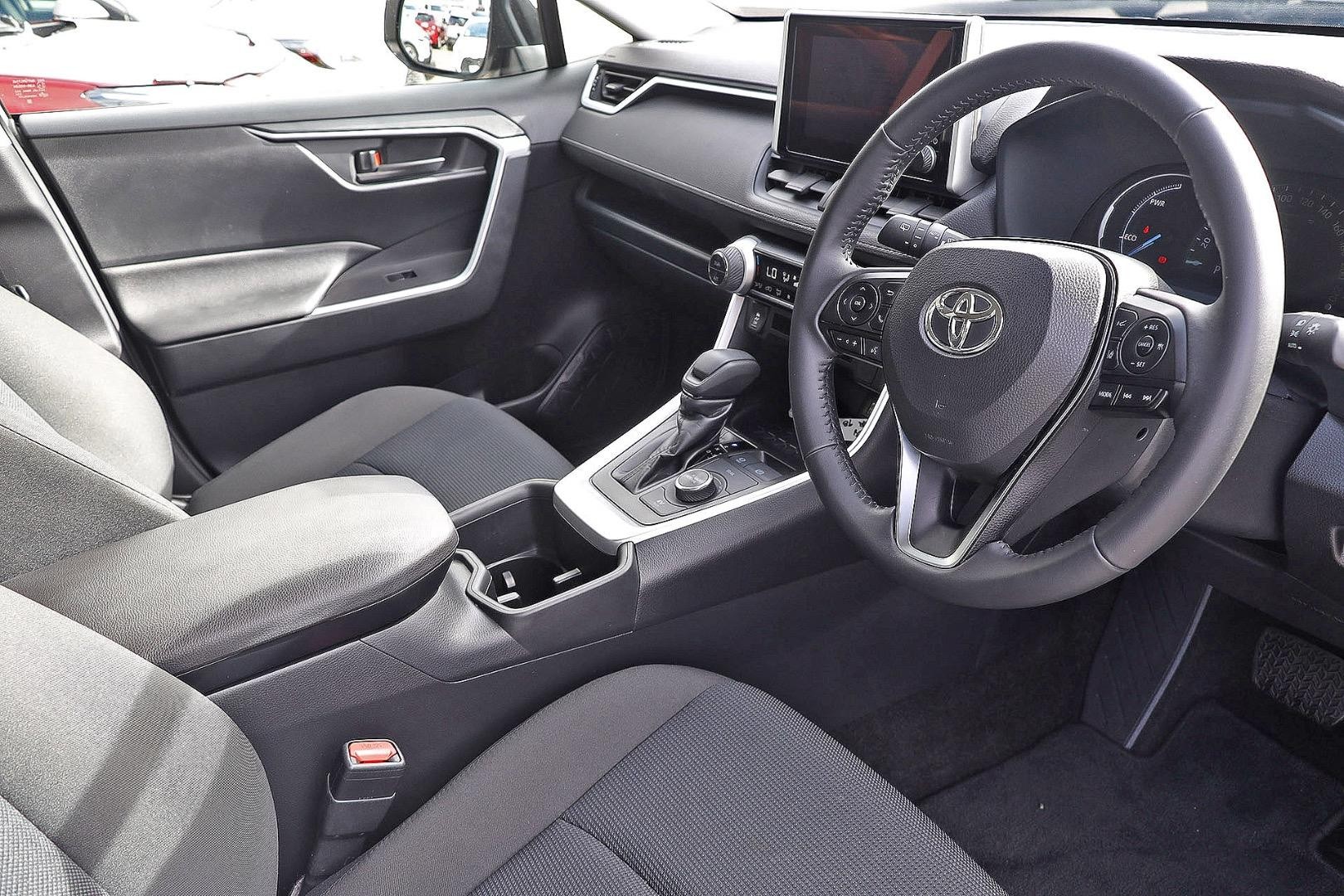 Toyota Rav4 image 3