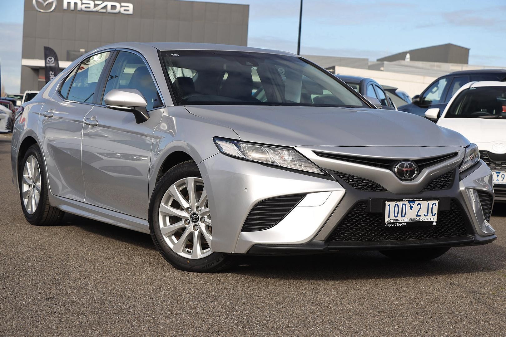Toyota Camry image 1