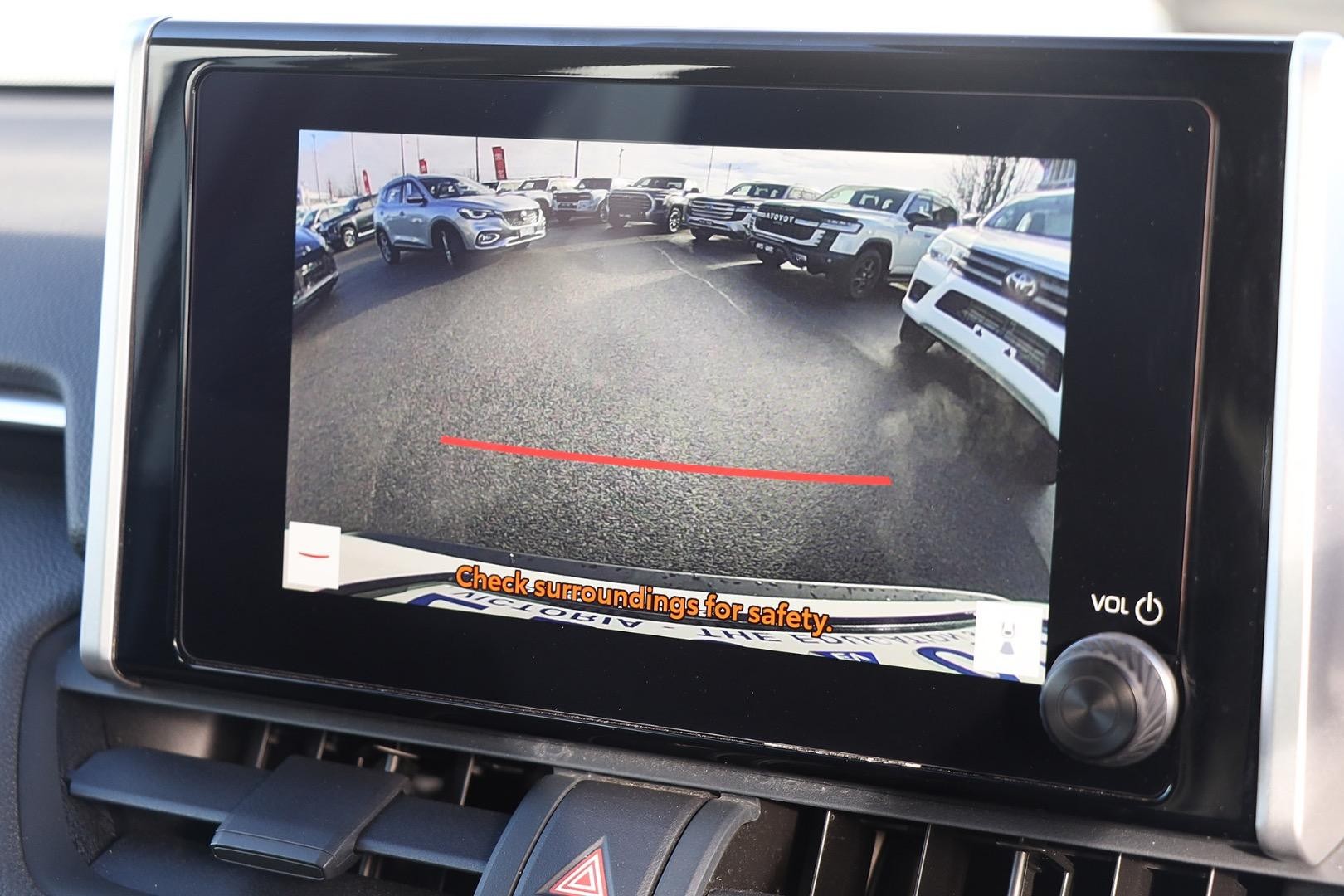 Toyota Rav4 image 3