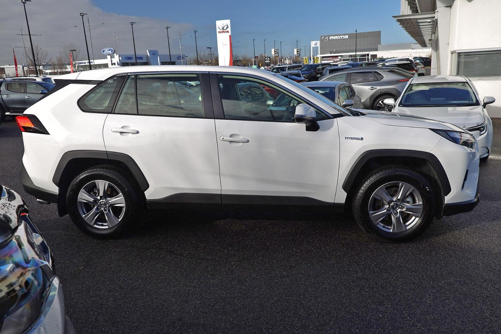 Toyota Rav4 image 4