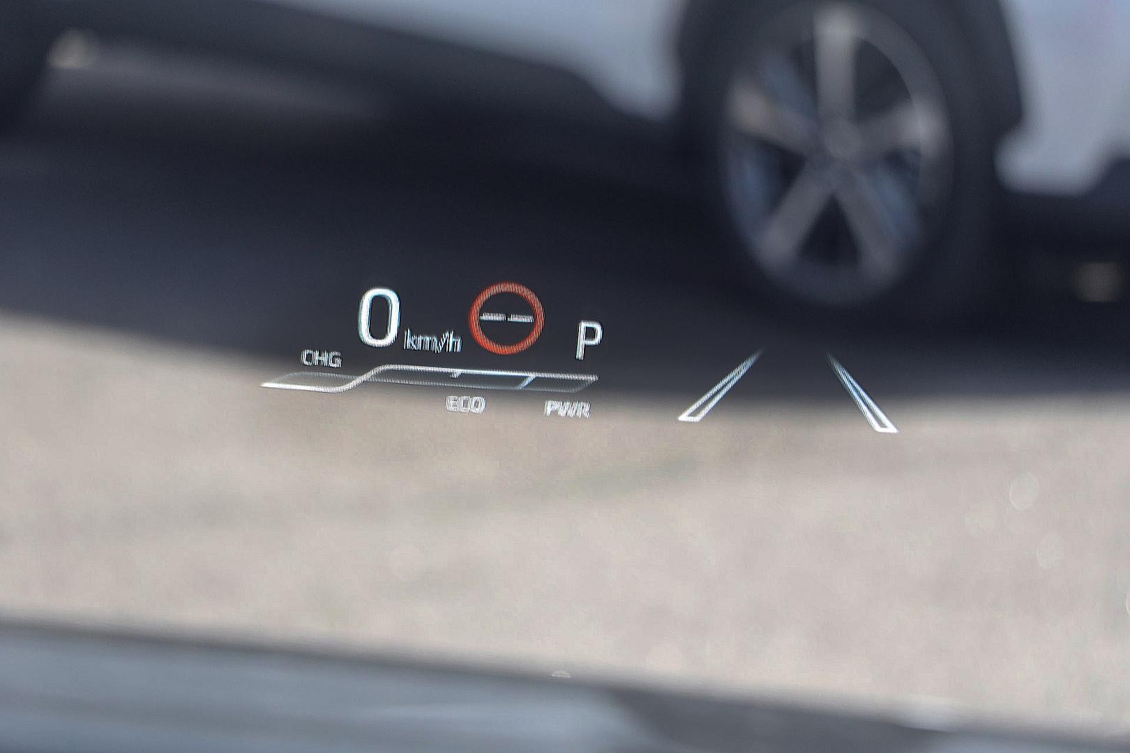 Toyota Kluger image 4
