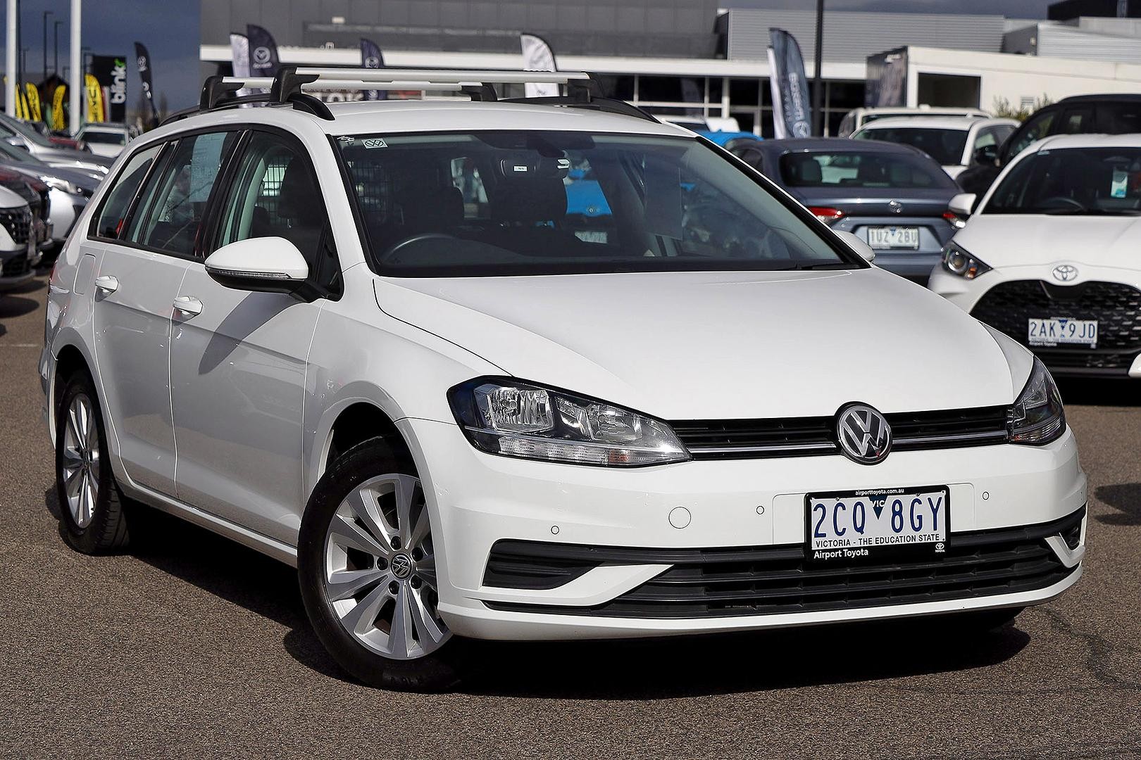 Volkswagen Golf image 1