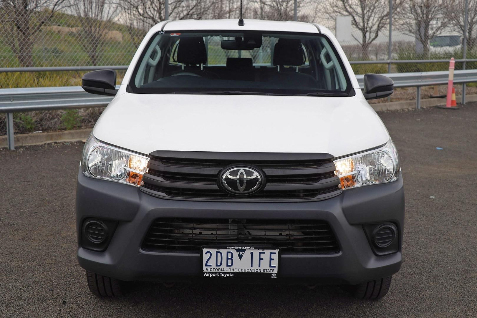 Toyota Hilux image 3