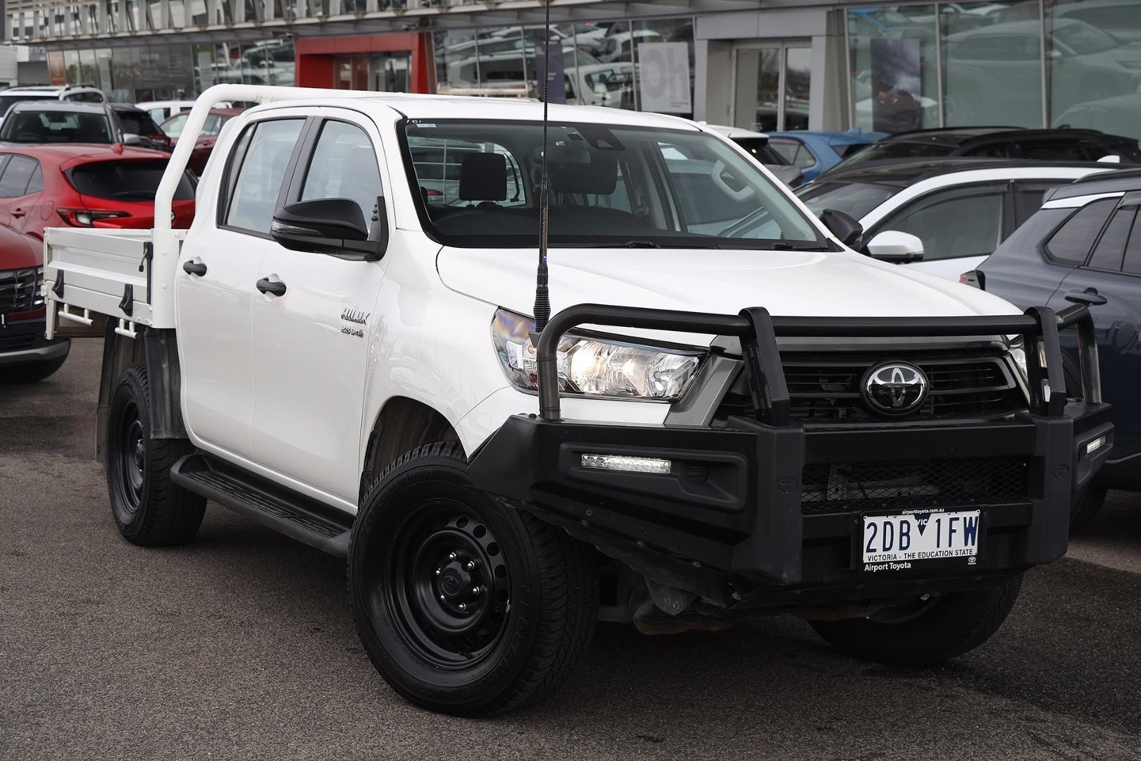 Toyota Hilux image 1