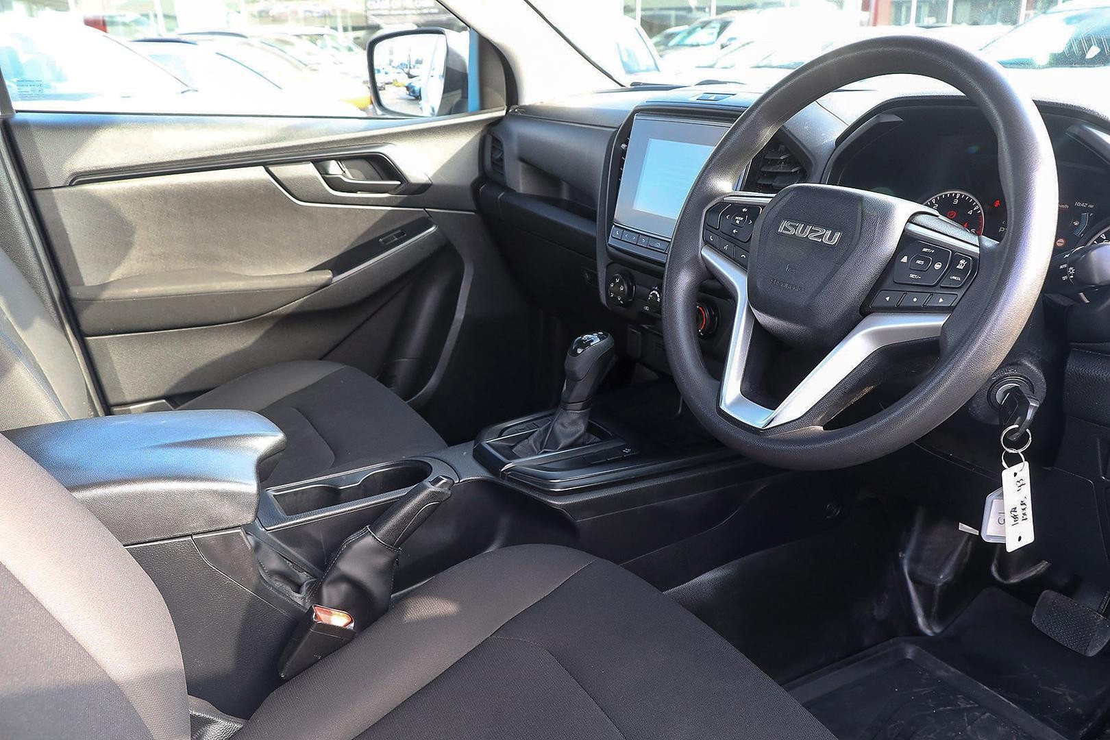 Isuzu D-max image 3