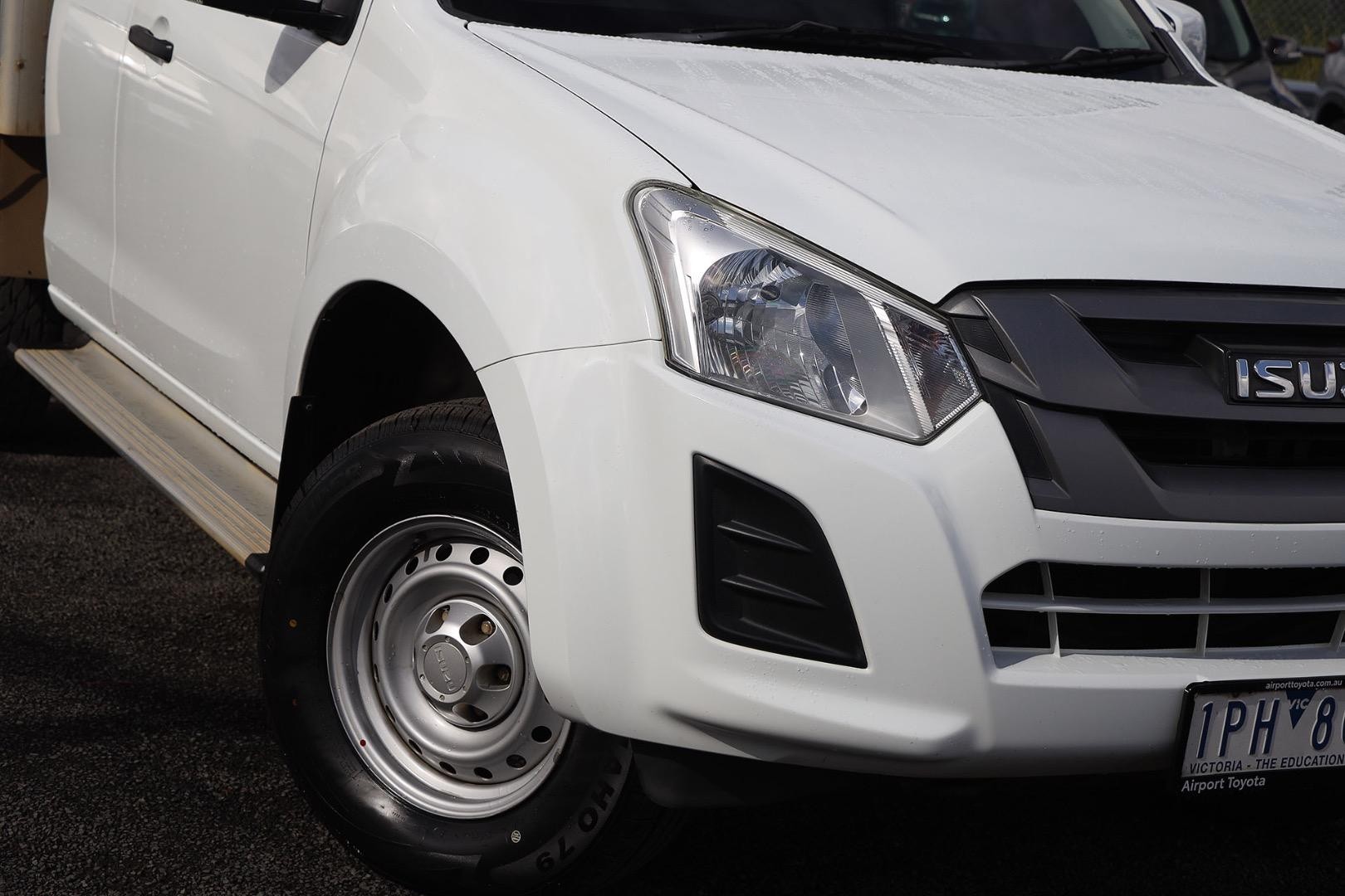 Isuzu D-max image 2