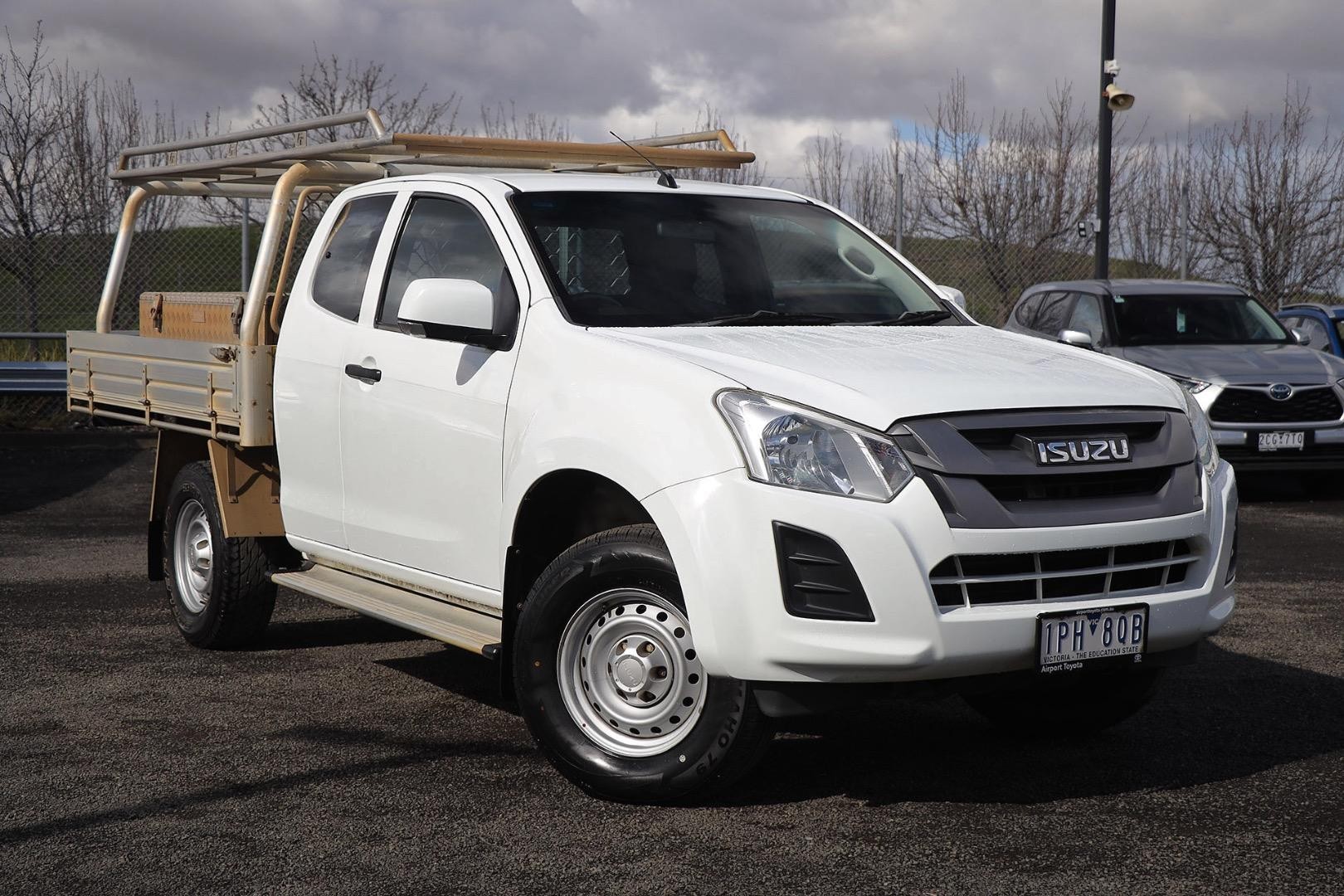 Isuzu D-max image 1