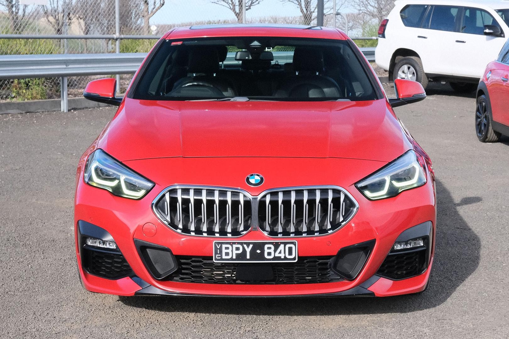 BMW 2 Series image 3