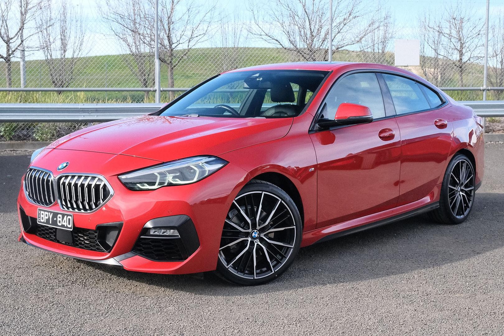 BMW 2 Series image 1