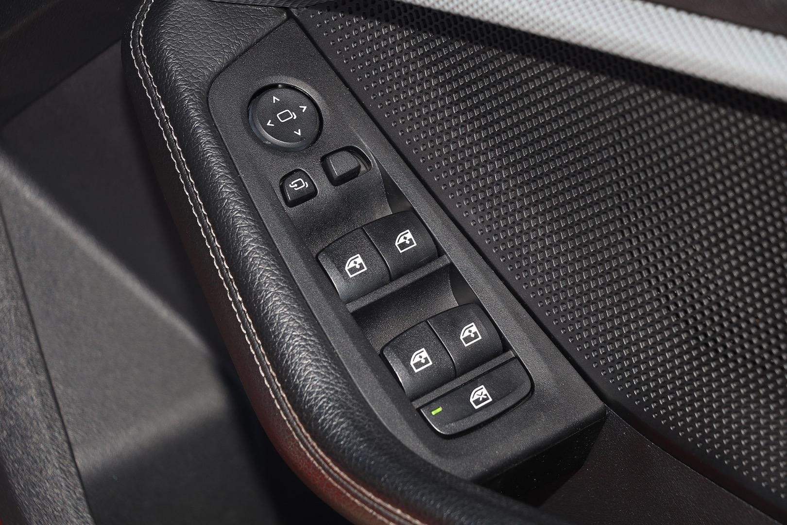 BMW 2 Series image 4