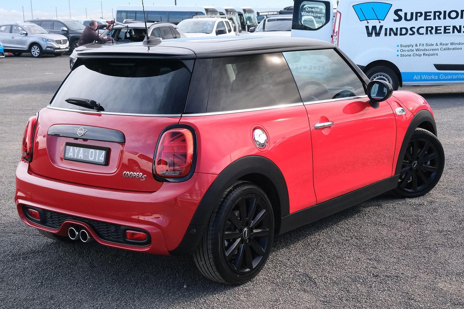Mini Countryman image 2
