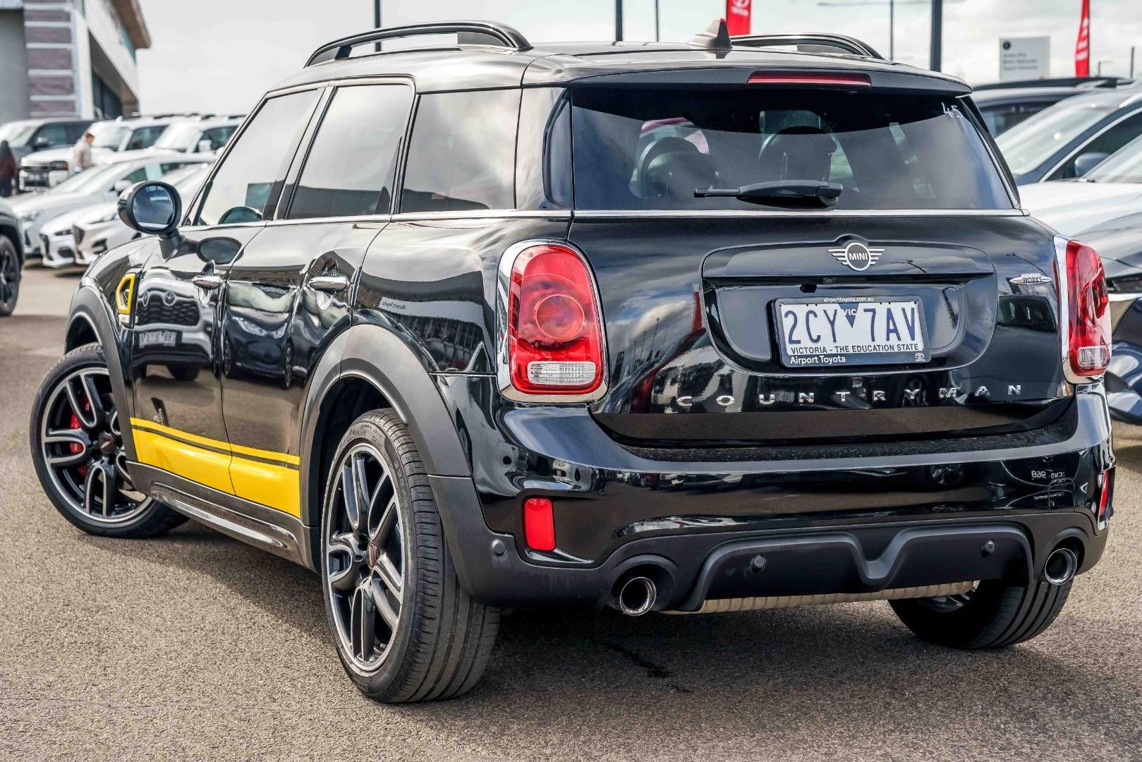 Mini Countryman image 2