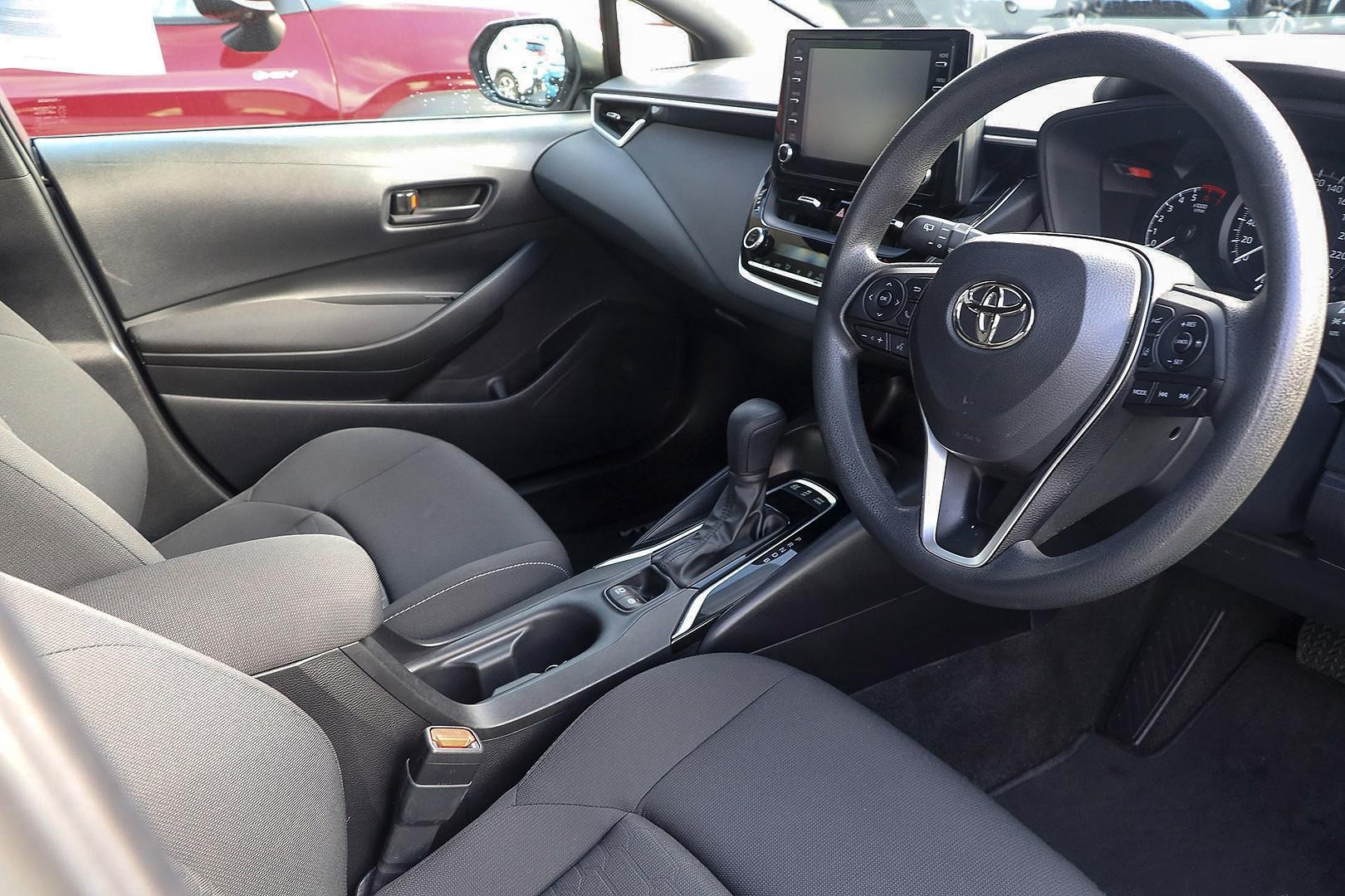 Toyota Corolla image 4