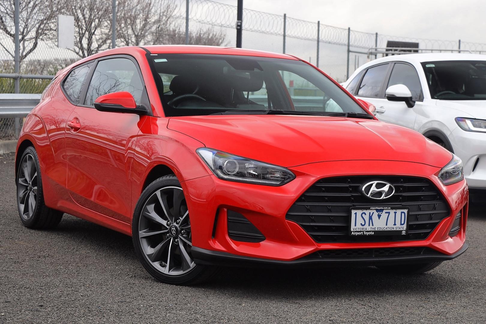 Hyundai Veloster image 1