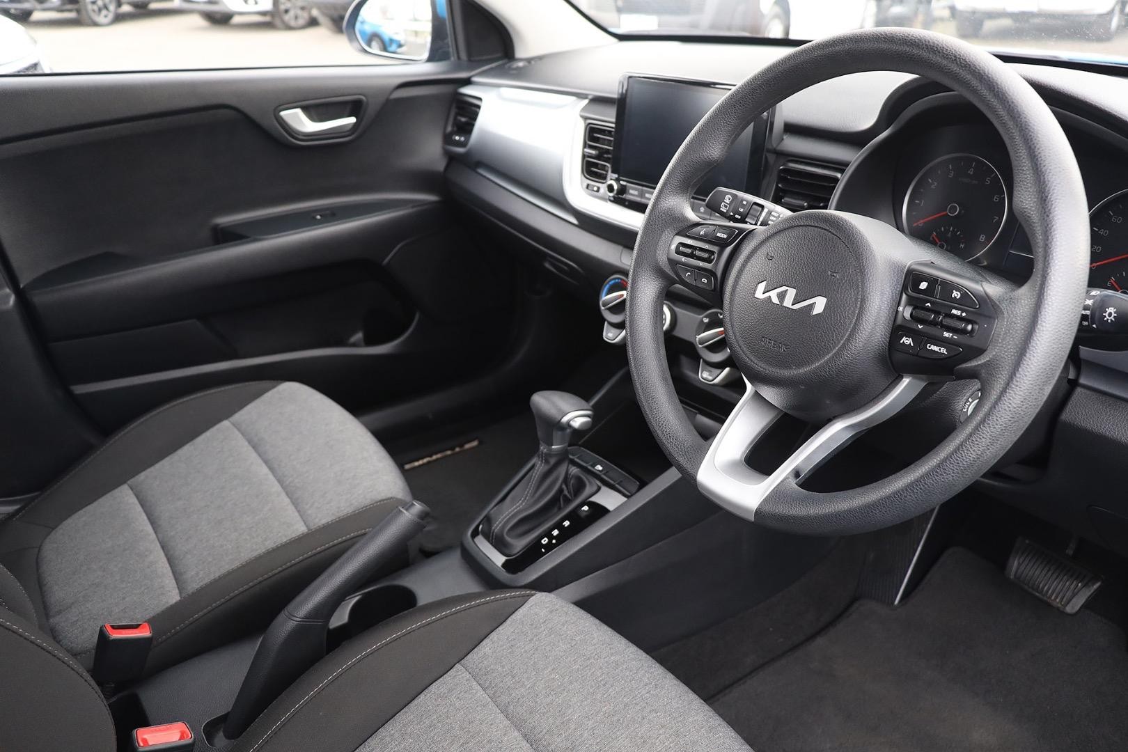 Kia Stonic image 2
