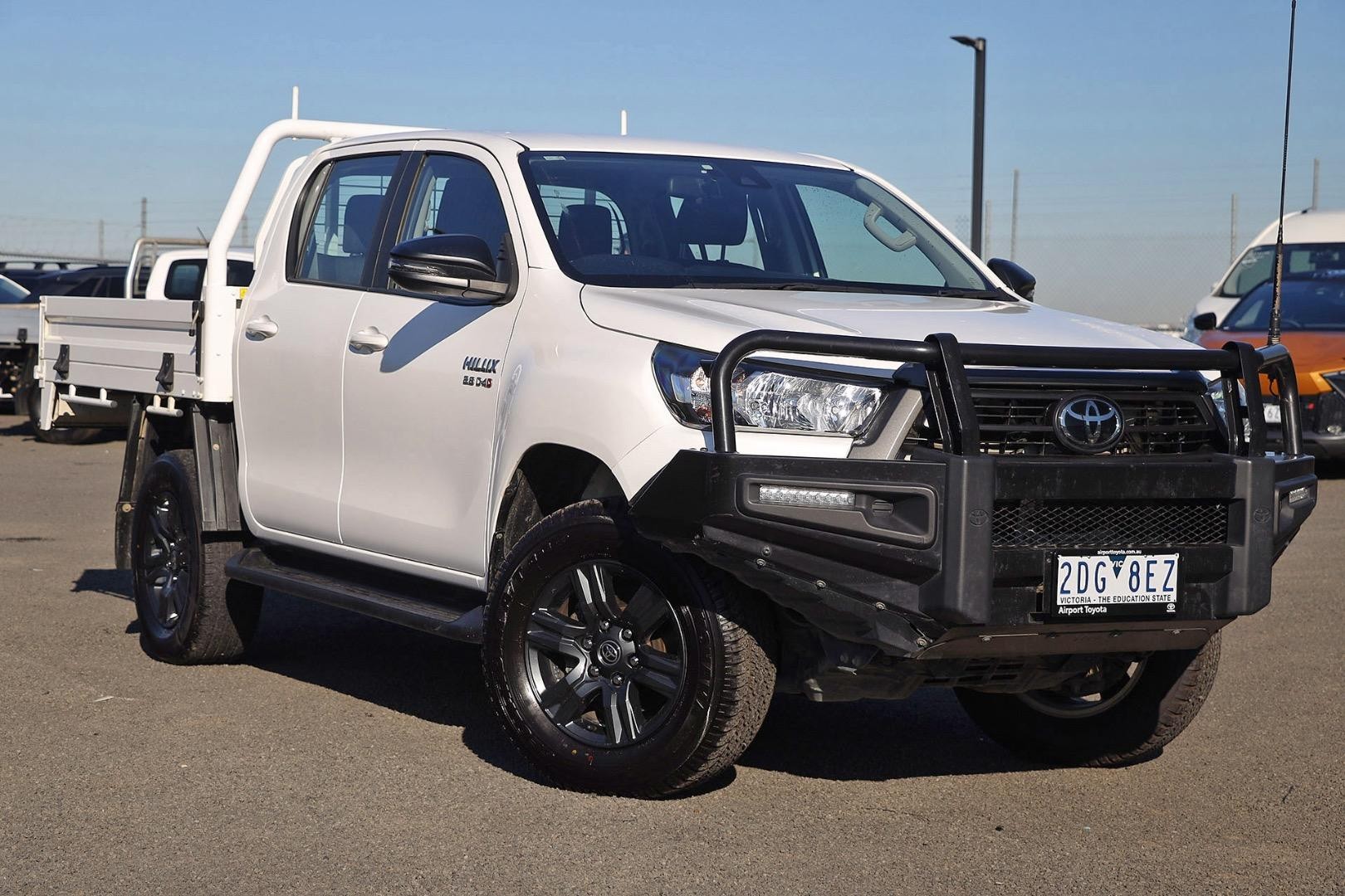 Toyota Hilux image 1