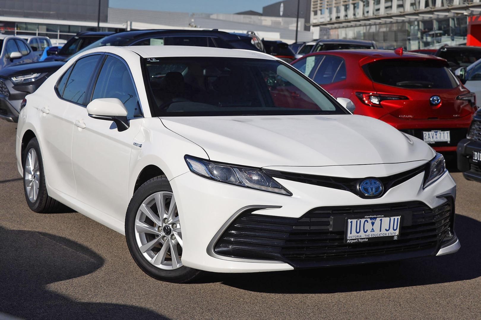 Toyota Camry image 1