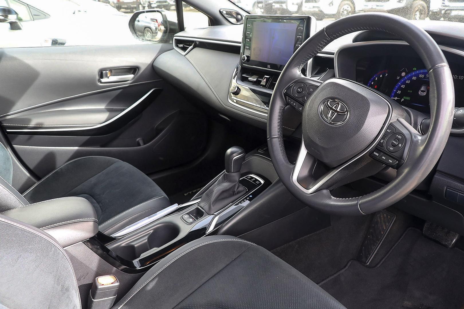 Toyota Corolla image 3