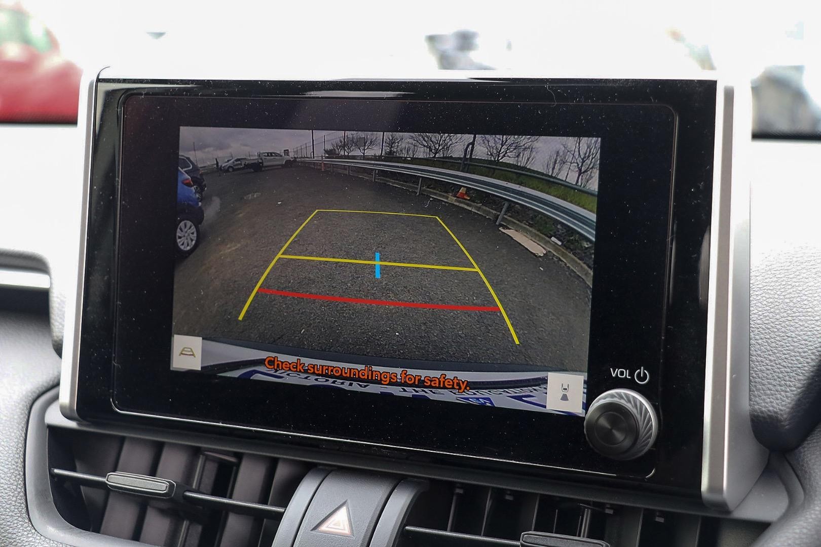 Toyota Rav4 image 3