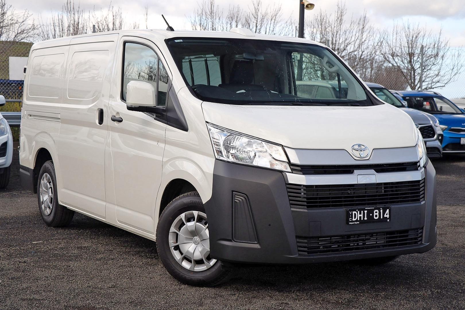 Toyota Hiace image 1