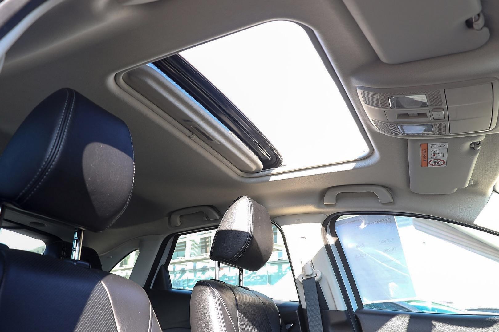 Mazda Cx-3 image 3