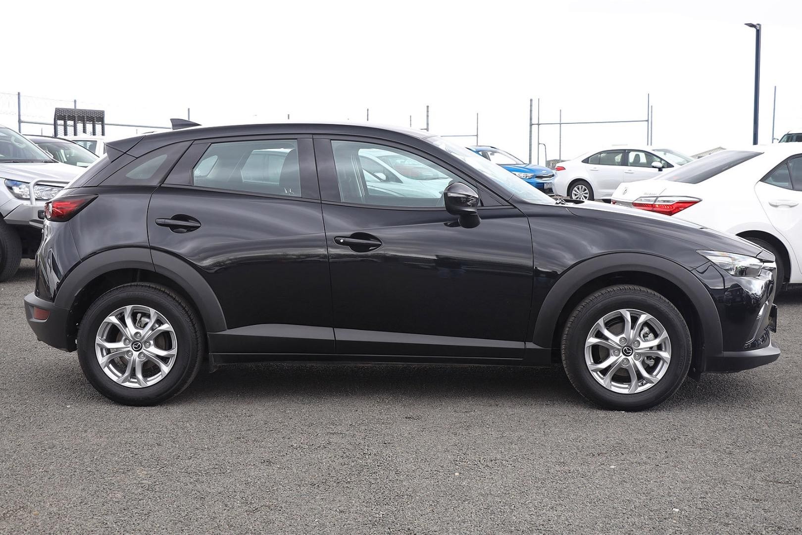 Mazda Cx-3 image 4