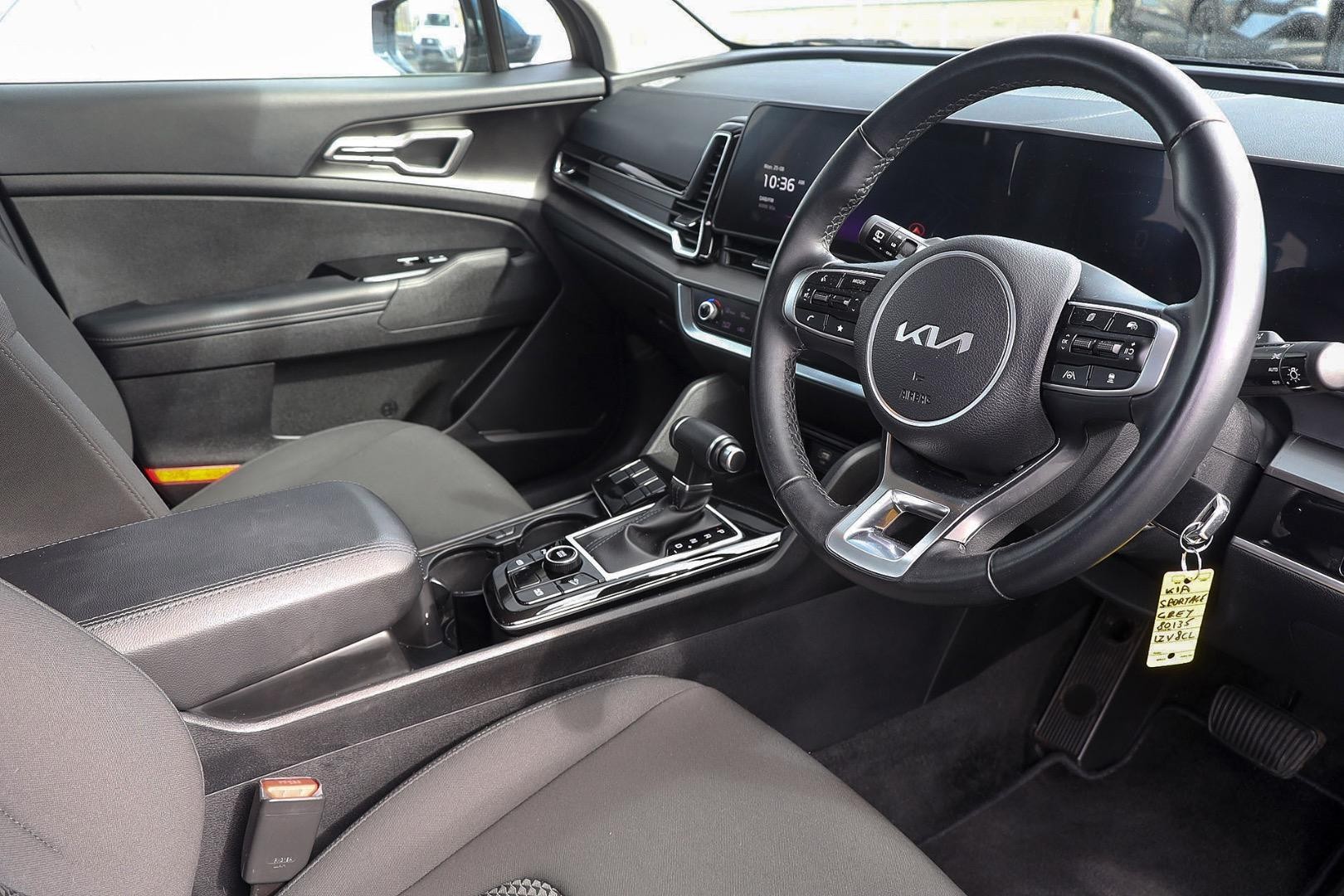 Kia Sportage image 2