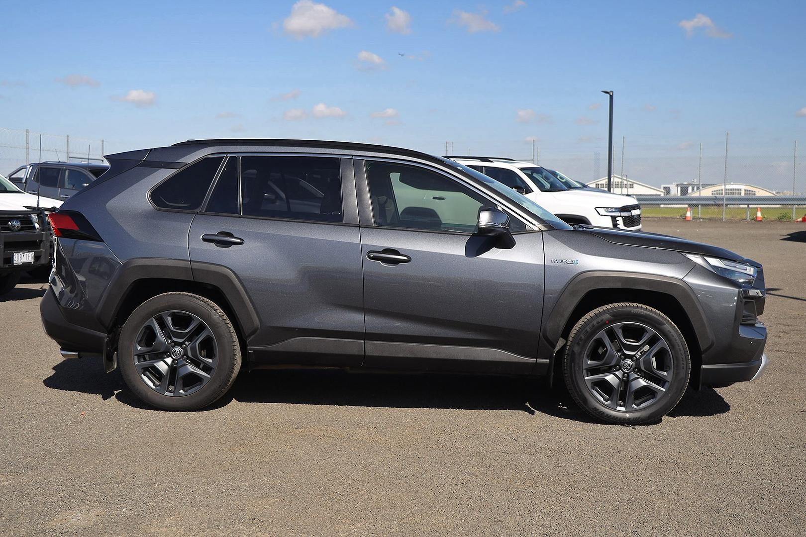 Toyota Rav4 image 4
