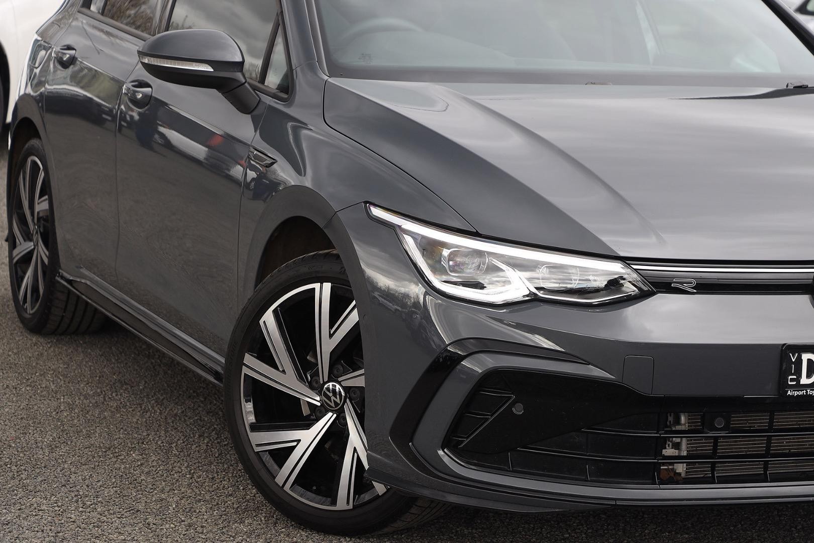 Volkswagen Golf image 2