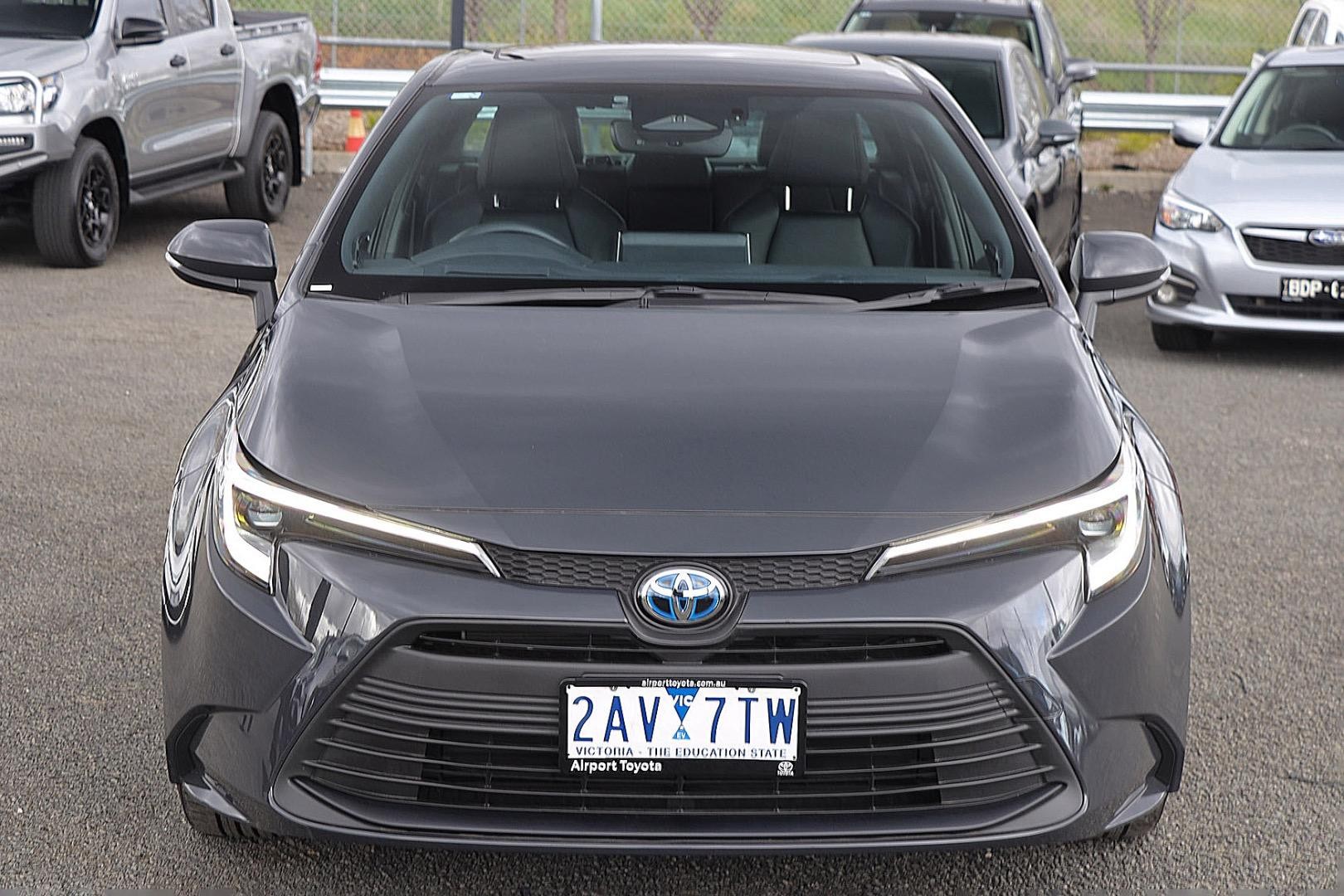 Toyota Corolla image 3