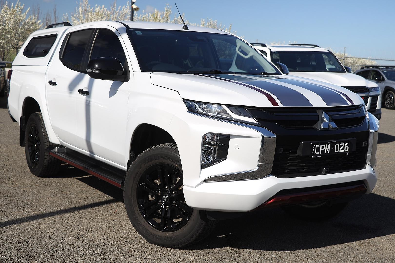 Mitsubishi Triton image 1