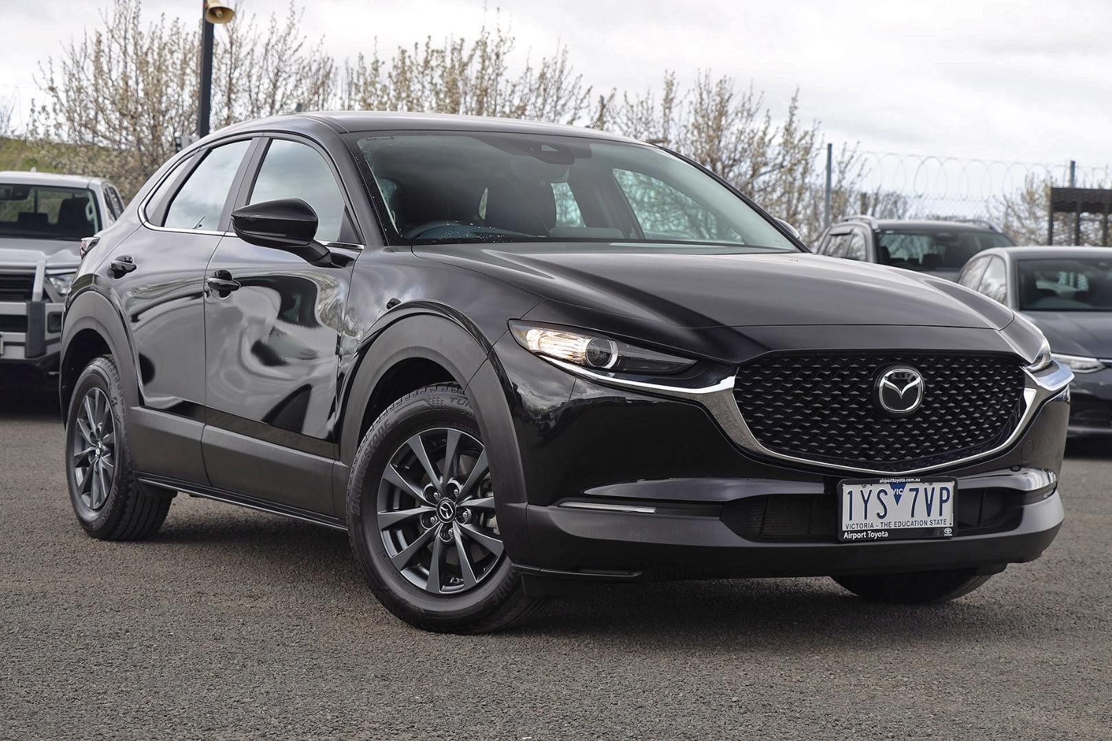 Mazda Cx-30 image 1