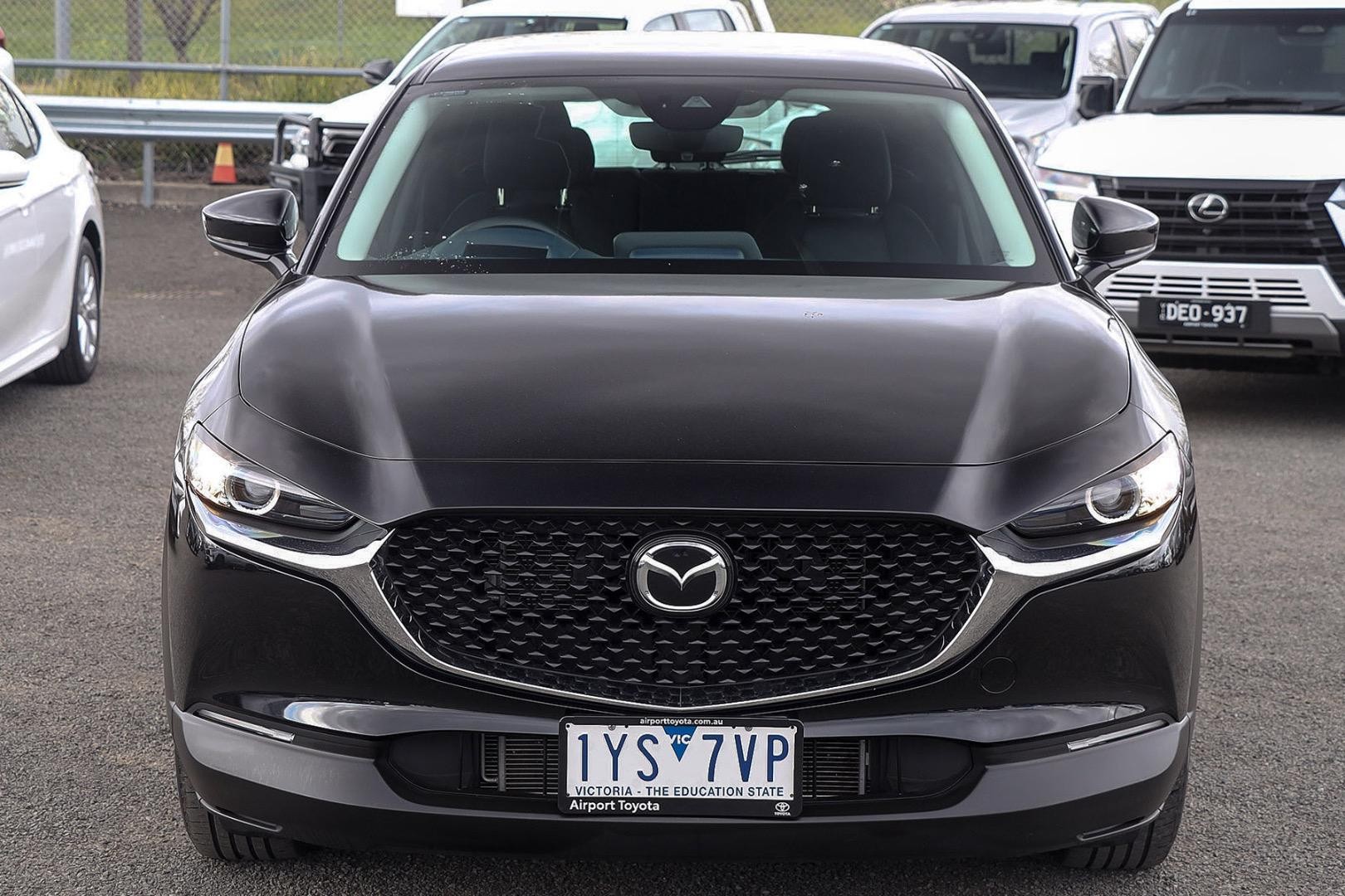 Mazda Cx-30 image 3