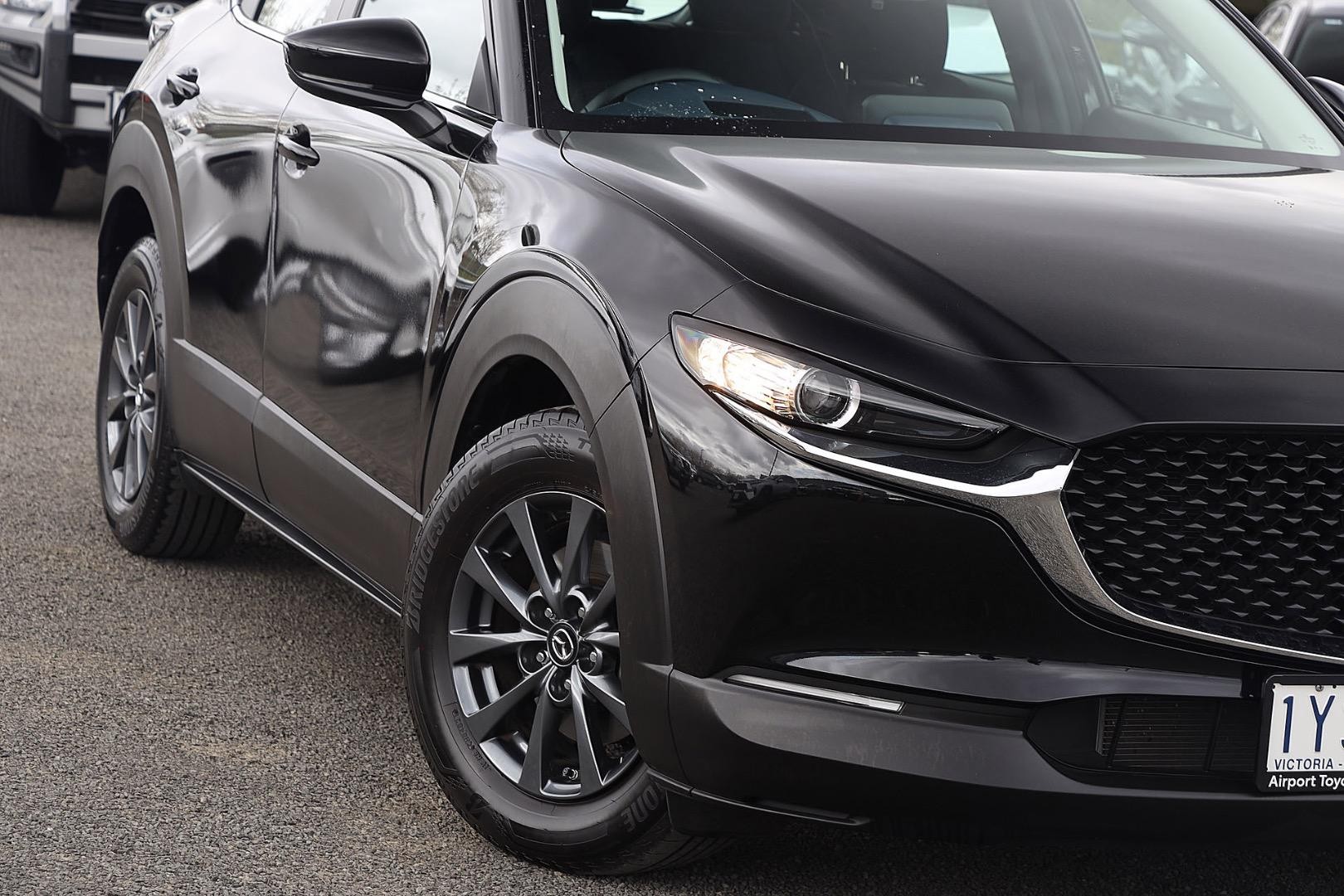 Mazda Cx-30 image 2