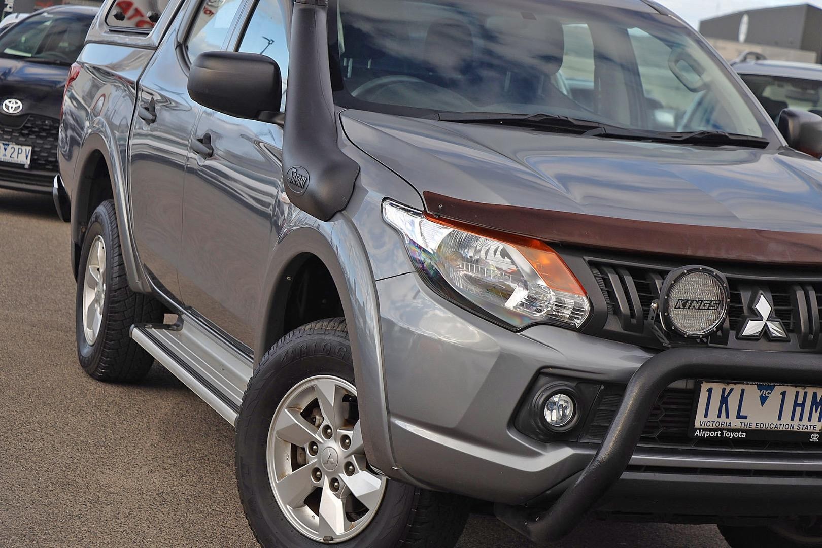 Mitsubishi Triton image 2