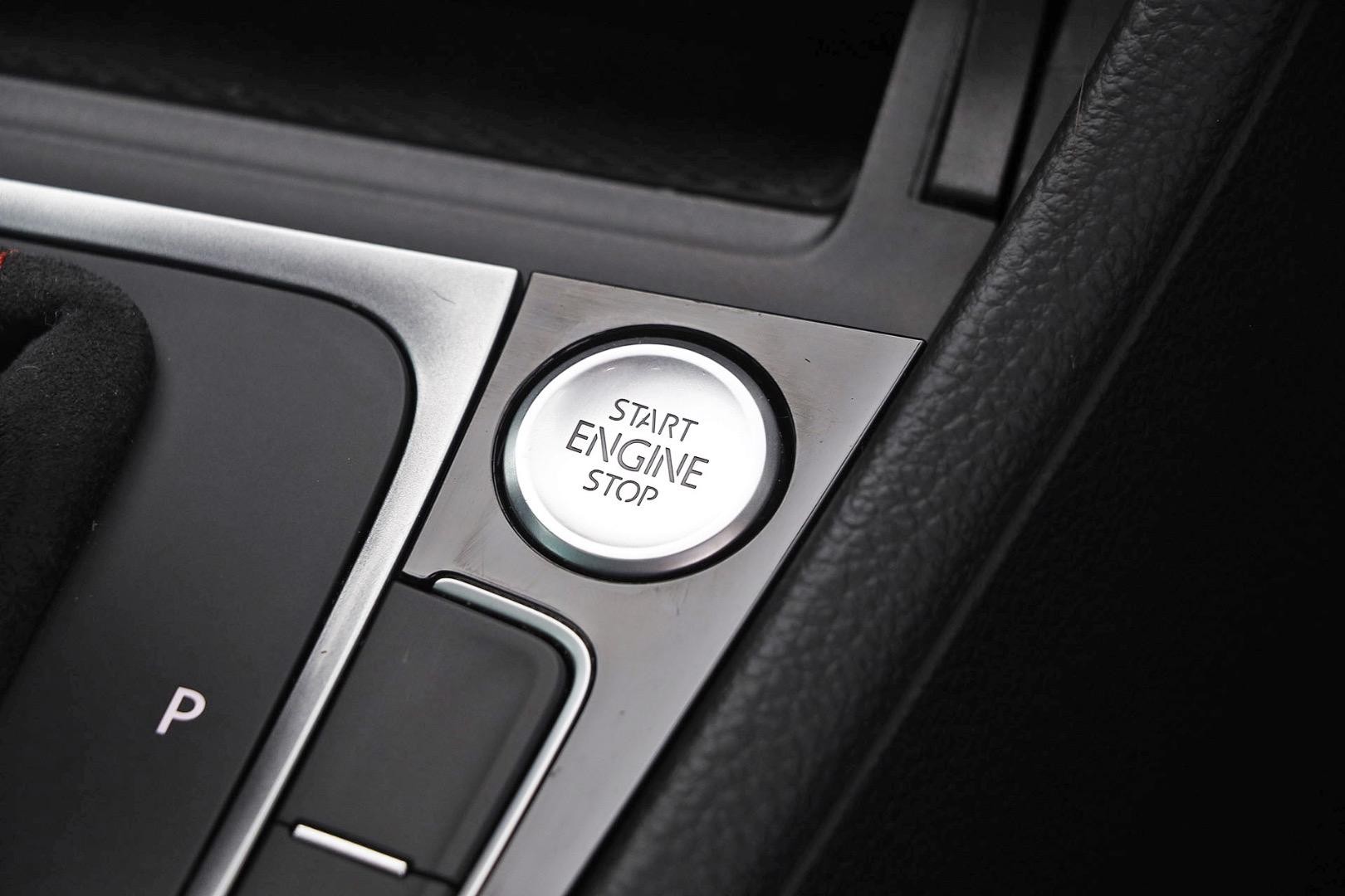 Volkswagen Golf image 4