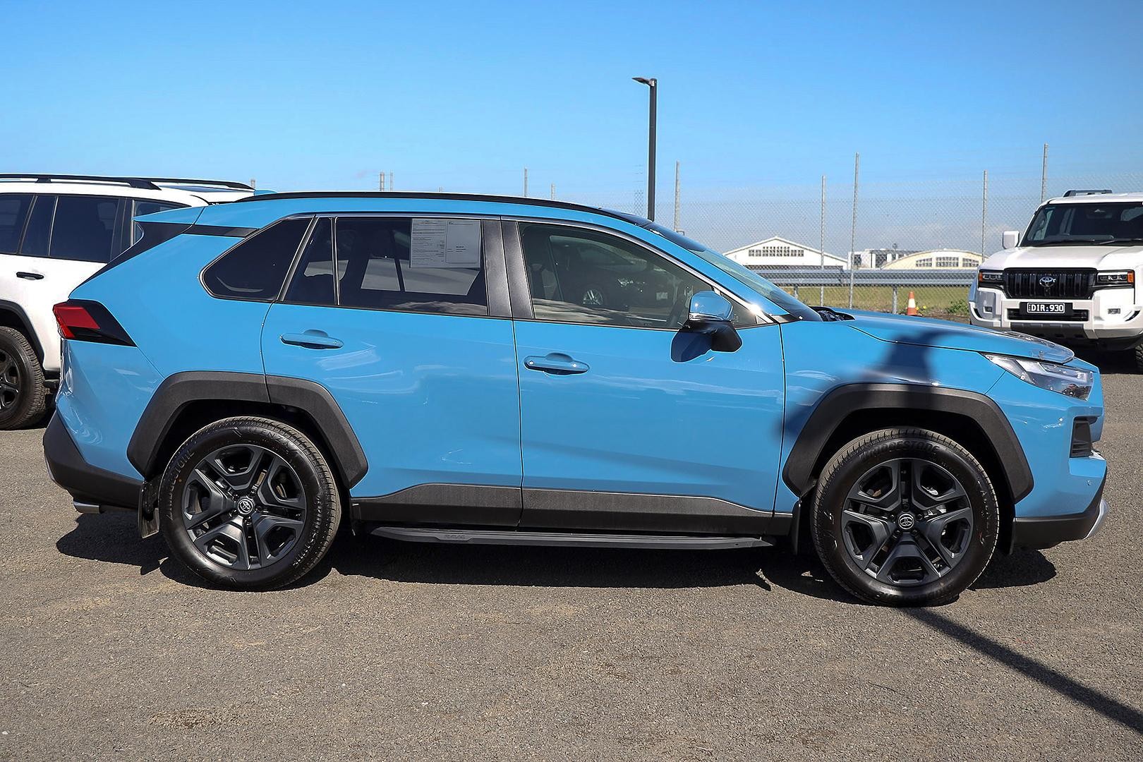 Toyota Rav4 image 4
