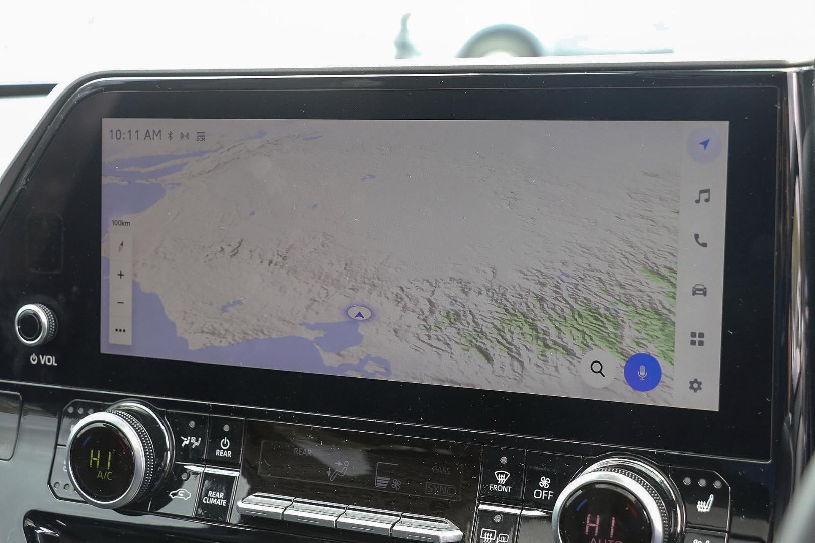 Toyota Kluger image 2