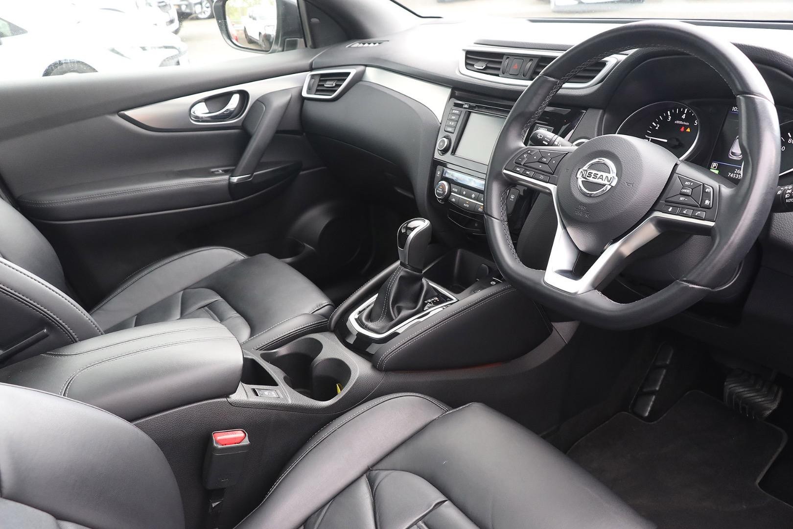 Nissan Qashqai image 2