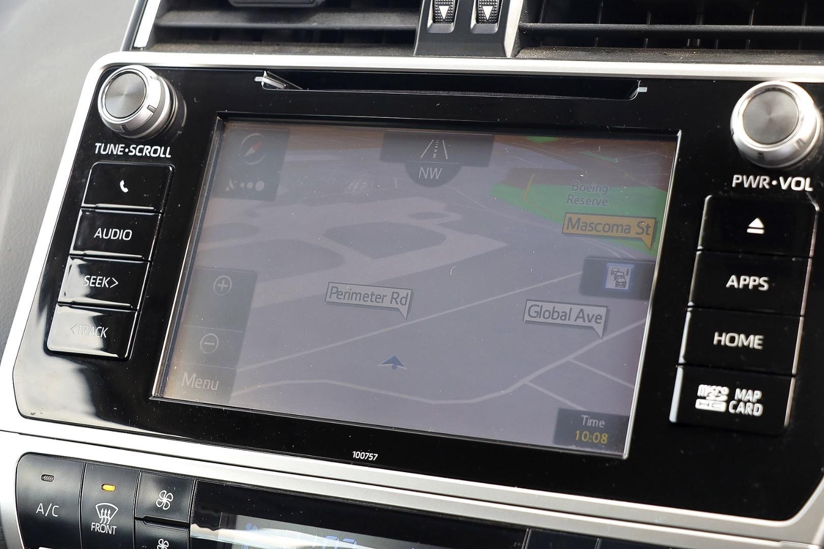 Toyota Landcruiser Prado image 4
