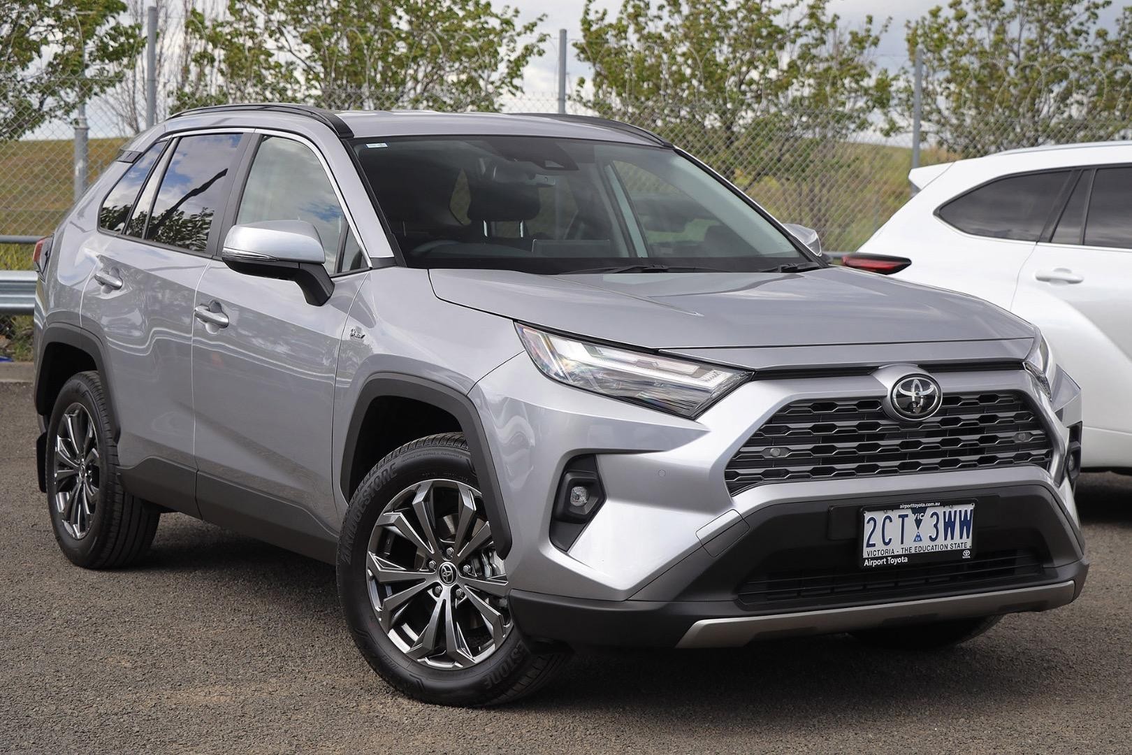 Toyota Rav4 image 1