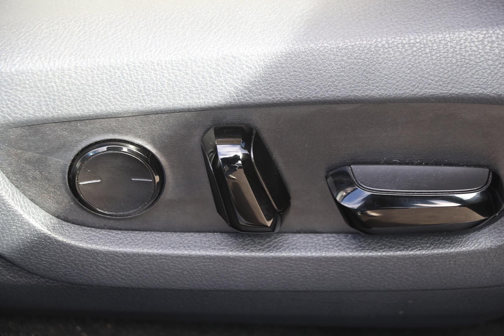 Lexus Rx image 2