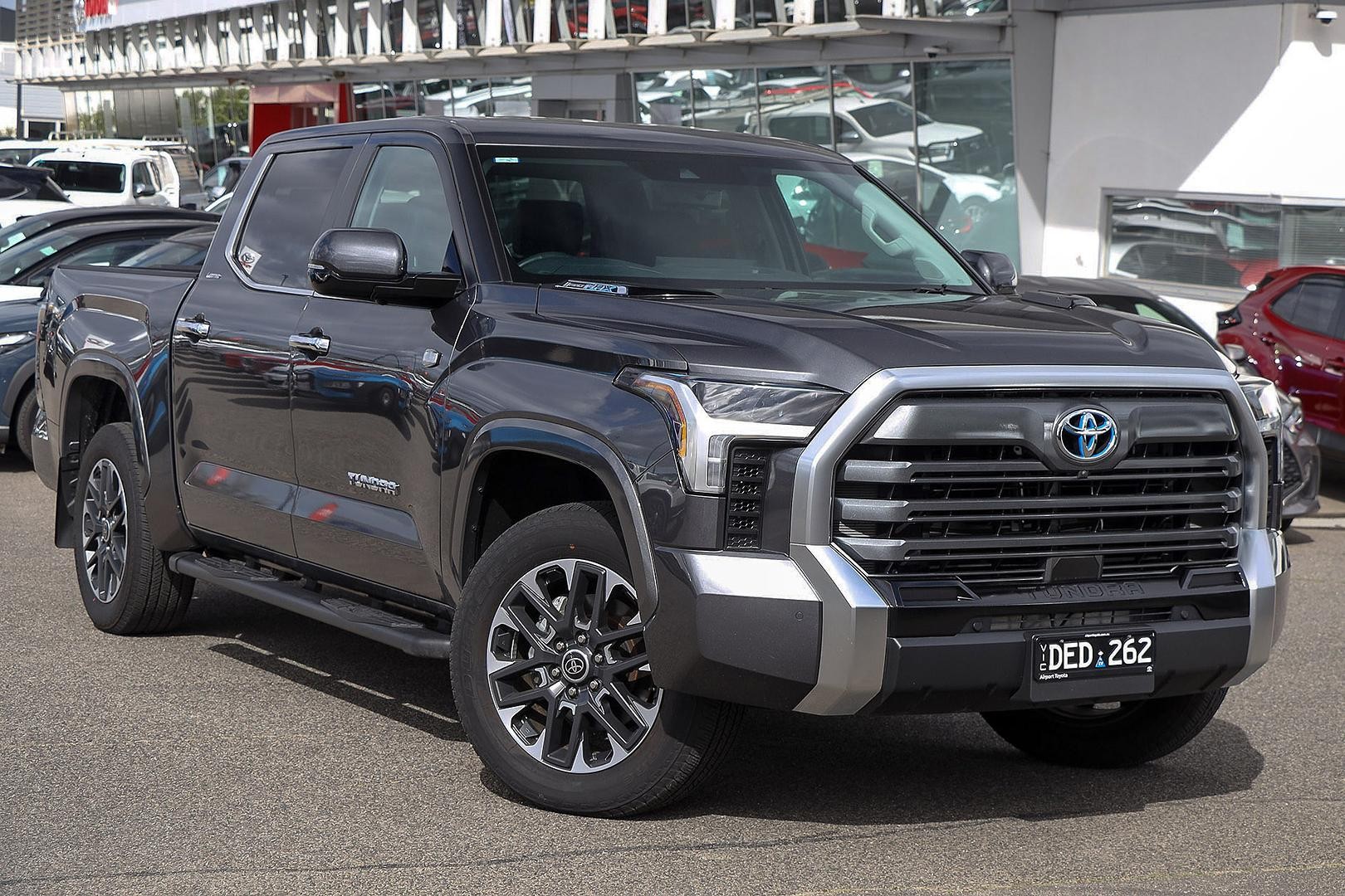Toyota Tundra image 1