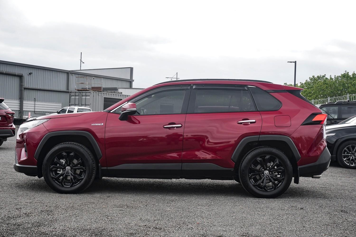 Toyota Rav4 image 4