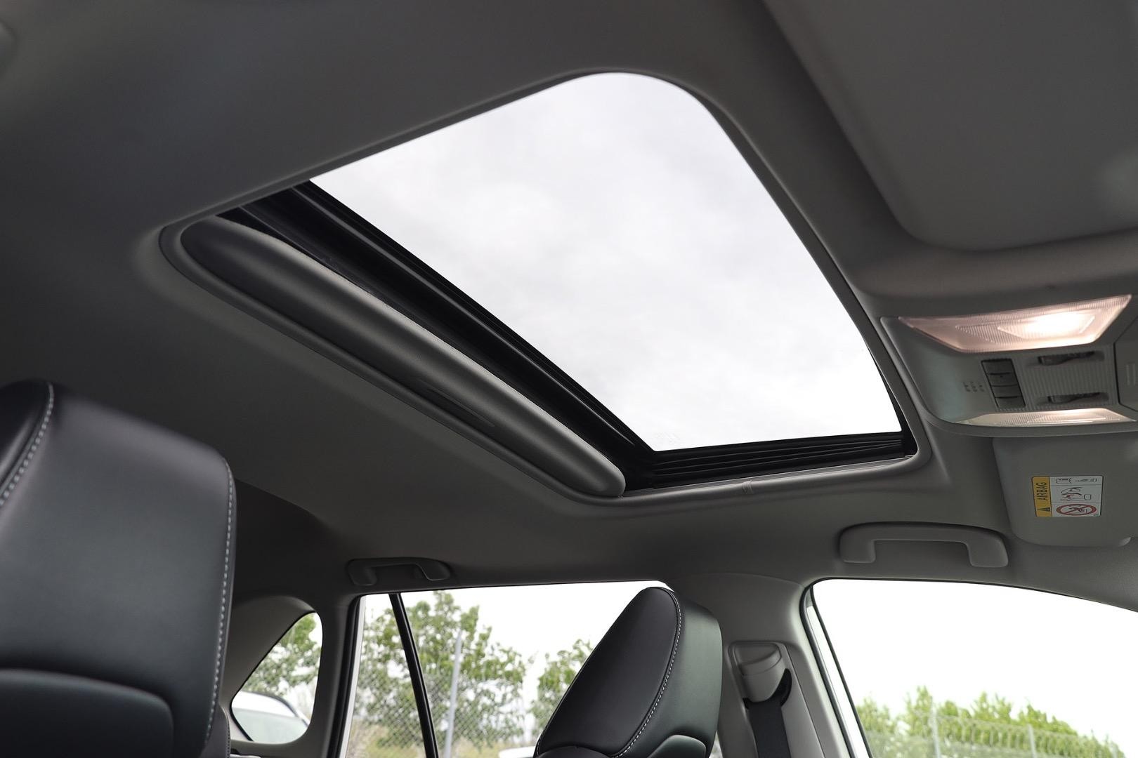 Toyota Rav4 image 4