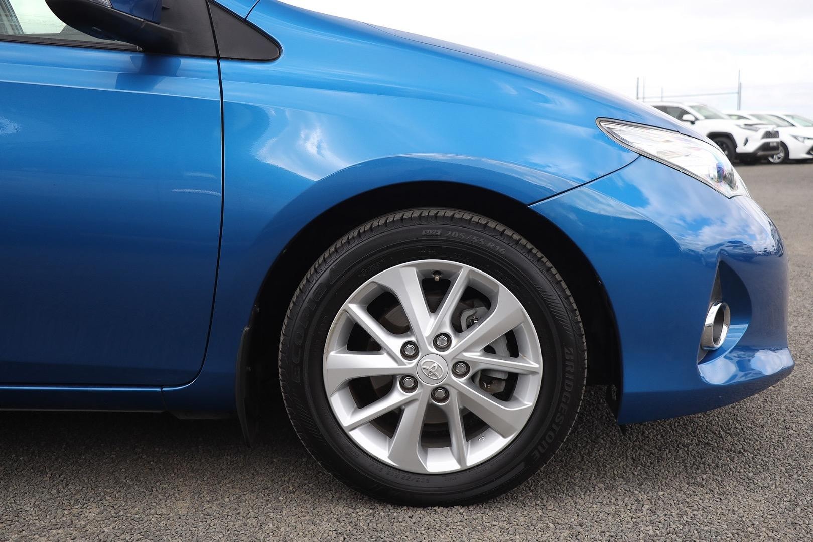 Toyota Corolla image 4